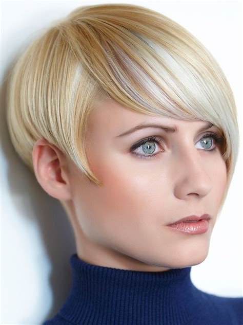 Our Top 25 Short Blonde Hairstyles Place 1