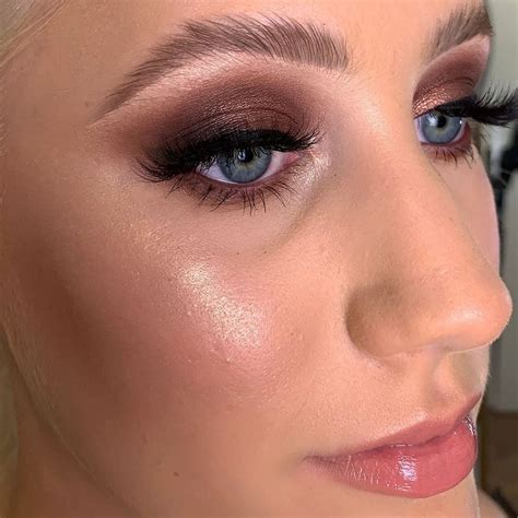 Perth Makeup Artist Bronze Smokey Eye Blue Eyes Fluffy Lashes Full Glam