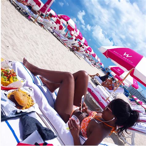 Pearl modiadie is the new host of 'it takes a village'. Pearl Modiadie Shows Off Her Bikini Body In Miami - OkMzansi