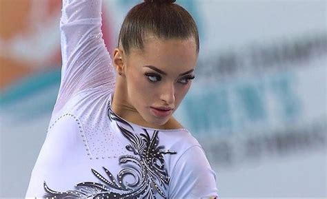 Competiția a avut loc la cairo.în finala de la paralele, larisa iordache a fost notată cu 13.166, cu care a obţinut medalia de bronz, fiind devansată de. Larisa Iordache, la spital imediat după calificarea la ...