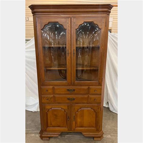 Vintage Early American Maple Corner Cabinet By Temple Stuart Furniture