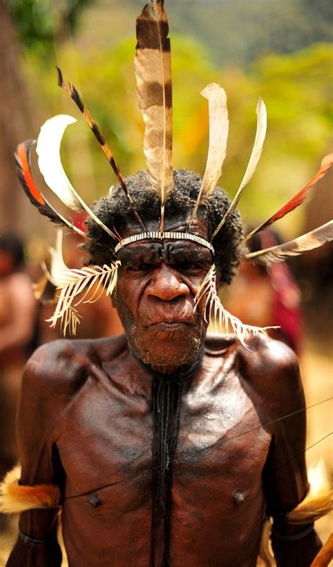 3 Pakaian Adat Papua Nama Penjelasan Keunikan And Gambar