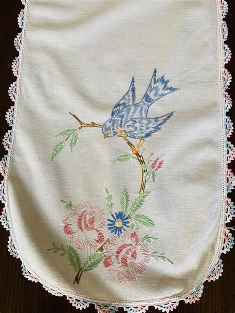 Vintage Linen Hand Embroidered Table Runner Birds Etsy Vintage