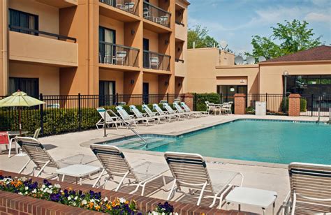 Courtyard By Marriott Greensboro Greensboro Nc Resort Reviews