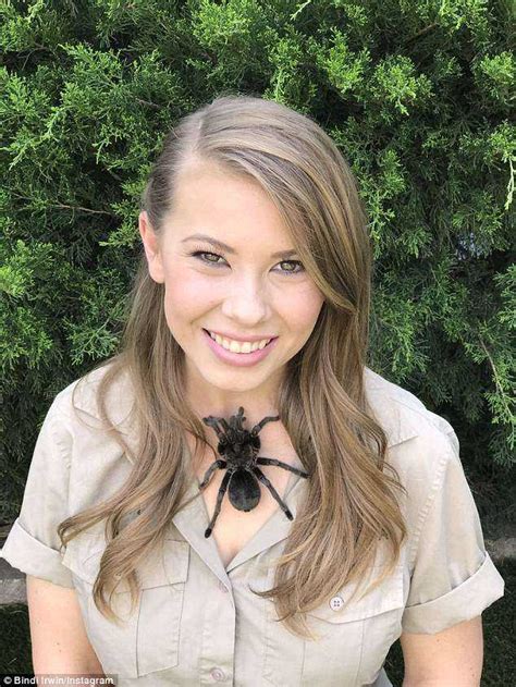 55 sexy bindi irwin boobs pictures which will shake your reality the viraler
