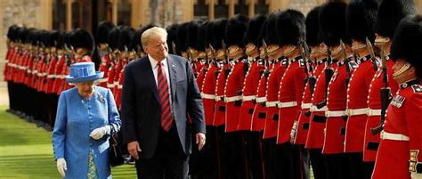 Australian security intelligence organisation (asio). Inglesi accolgono Trump con un pallone sfottò