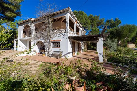 Charming Ibiza Style House For Sale In Santa Eularia