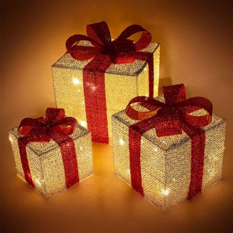 Set Of 3 Led Light Up Festive Xmas Christmas T Parcel Box Set