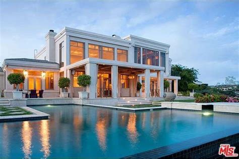 The 10 Most Stunning Celebrity Homes Of 2014 ®