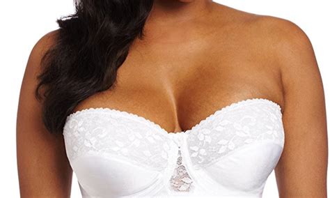 11 Strapless Bras For Big Boobs That Will Support You Through It All