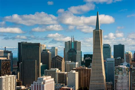 Meet and stay with locals all over the world September in San Francisco: Weather and Event Guide