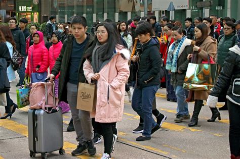 Publishing house of minority nationalities. 人口普查2021 : Legco è²¡å‹™å§"å"¡æœƒ 2021å¹´äººå £æ™®æŸ¥çš„è³ ...