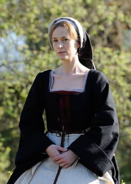 Tudor Costumes Period Costumes Tudor Dress Wolf Hall Tudor Fashion Broadchurch Tudor