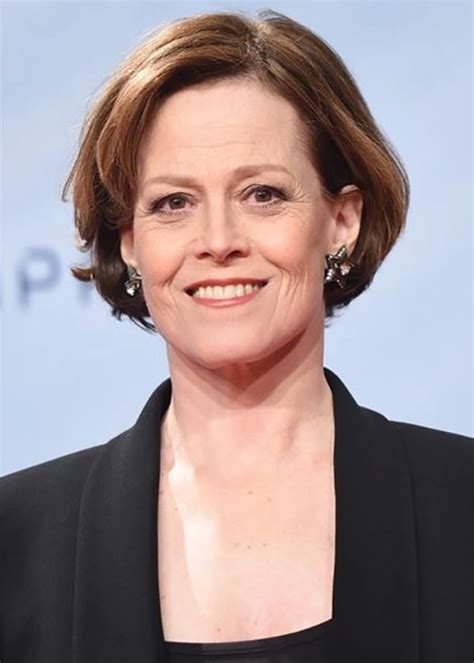 Sigourney Weaver A Fascinating Story Of Biography Age Height Figure And Net Worth Bio