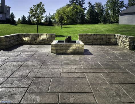 Amazing Backyard Stamped Concrete Patio Ideas