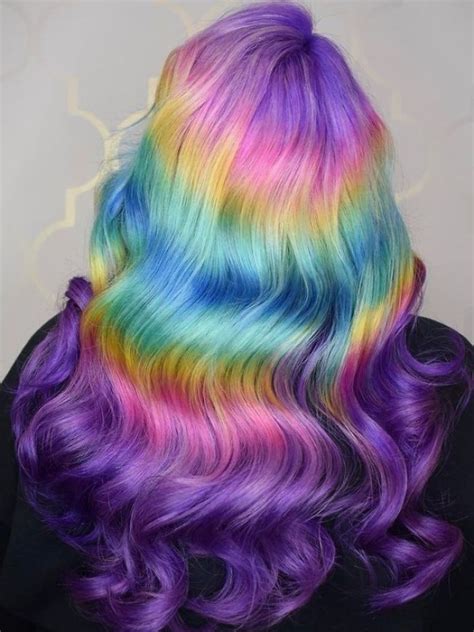 We would like to show you a description here but the site won't allow us. Instagram's Newest 'Shine Line' Trend Is Giving People Rainbow Hair | Holographic hair, Which ...