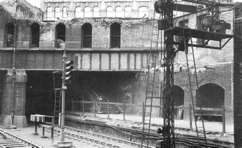 Subterranea Britannica Sites Snow Hillholborn Viaduct Low Level Station