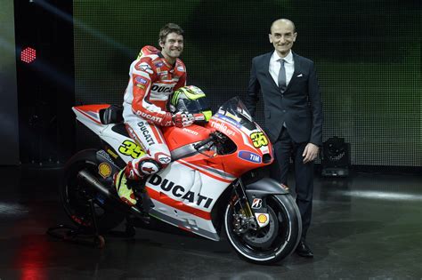 Ducati 2014 Motogp Team Presented In Germany Autoevolution