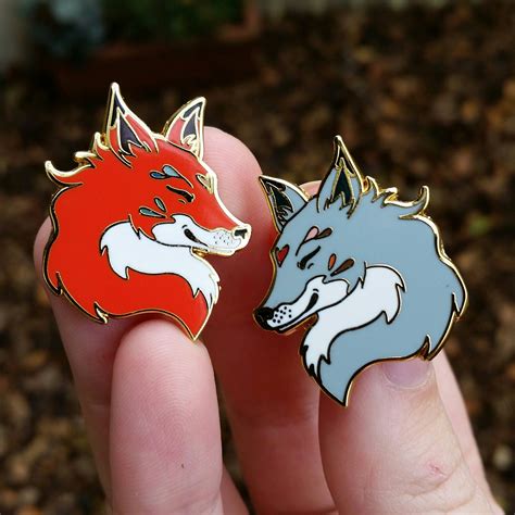 Fox Pair Hard Enamel Pins Lapel Pin Red Fox Pin Enamel Fox Pin