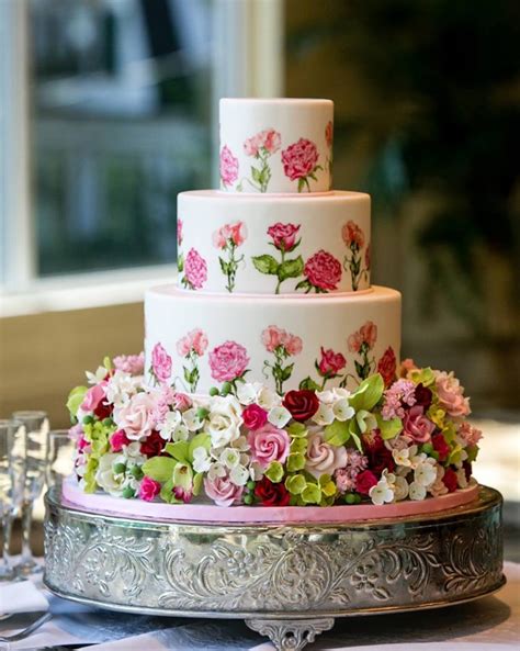 20 Incredibly Elegant Wedding Cakes Modwedding