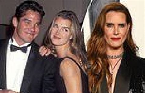 Brooke Shields Reveals She Ran Butt Naked From Room After Losing Her Trends Now