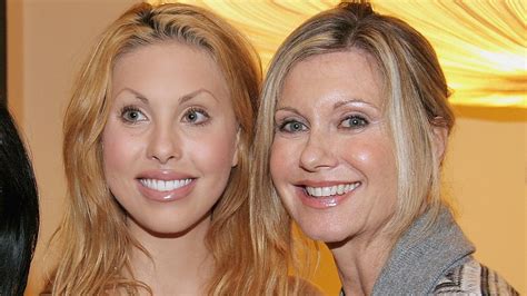 Olivia Newton John S Daughter Chloe Lattanzi Breaks Silence Over Mom S Cancer Battle She Will