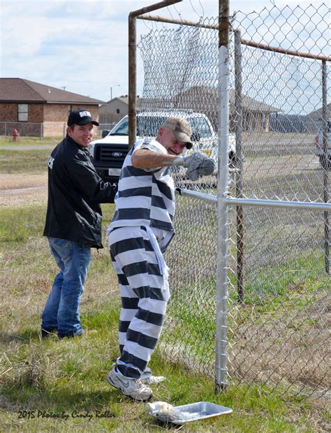 Inmate Work Program Commences 889 Ketr