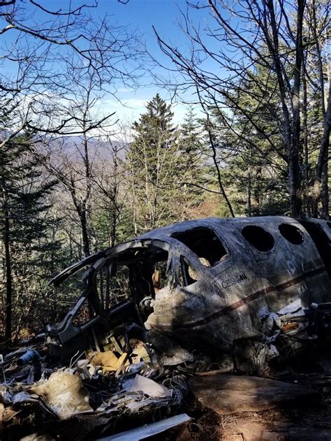 This Plane Crash Hike In North Carolina Is Truly Unique