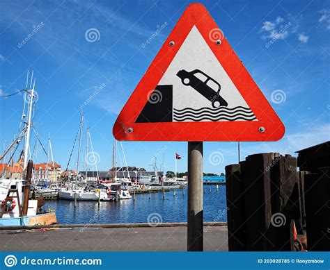 Warning Quay Side Or Riverbank Road Sign Stock Image Image Of Edge