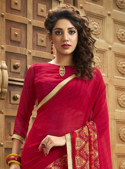 Red Printed Georgette Saree With Blouse Triveni 3194939