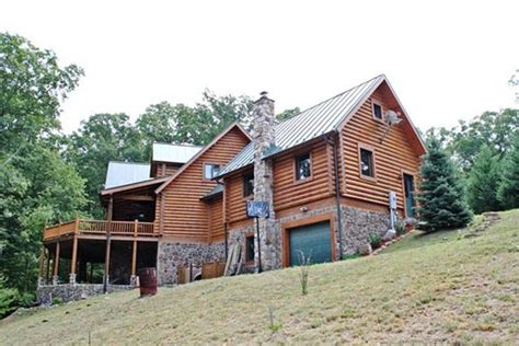 Unique Log Home For Sale In West Virginia