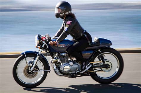 Super four v.s 50th anniversary special. Katie Abdilla's Honda CB400F Restomod: "Billie" - BikeBound