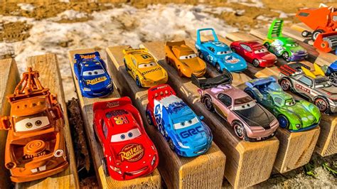 Looking For Disney Pixar Cars On The Rocky Road Lightning Mcqueen
