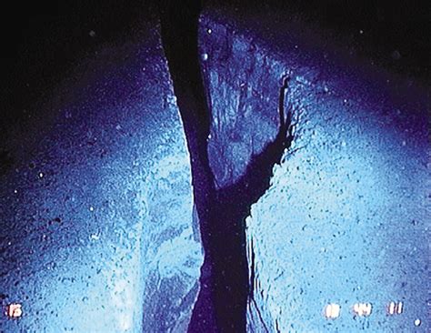 It studied geological features similar to rocks and canyons found in the alps and. 2007＜JAMSTECニュース＜海洋研究開発機構