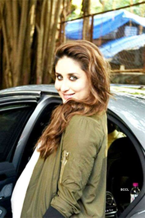 Pregnant Kareena Kapoor Photos Pics Pregnant Kareena Kapoor Photos