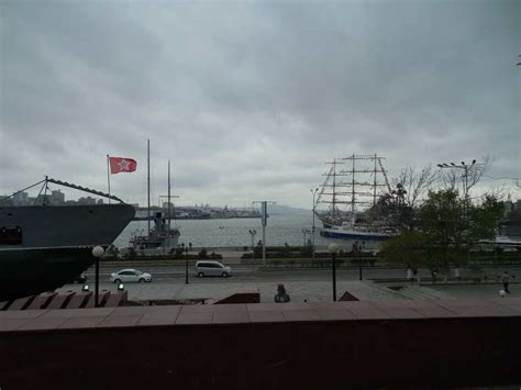 Корабельная набережная во Владивостоке