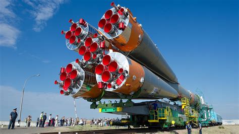 What Is The Russian Soyuz Spacecraft The Main Rival Of Crew Dragon