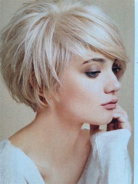43 New Style Layered Hairstyles With Fringe Short