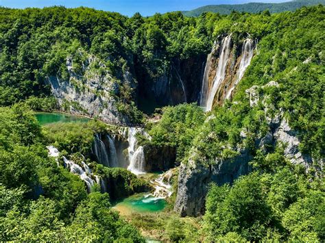 An Ultimate Guide To Plitvice Lakes National Park Croatia 10adventures
