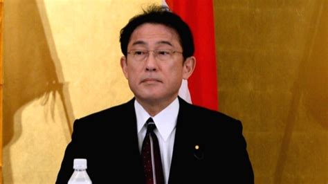 japan pm to sack top aide over anti lgbt comments shine news