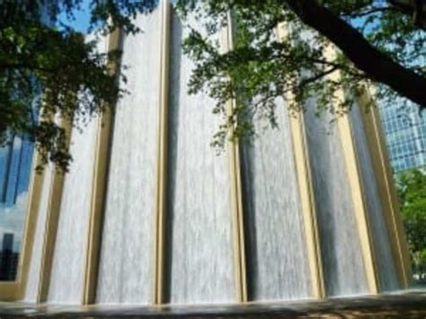 Landmark Williams Water Wall In Galleria Area Of Houston