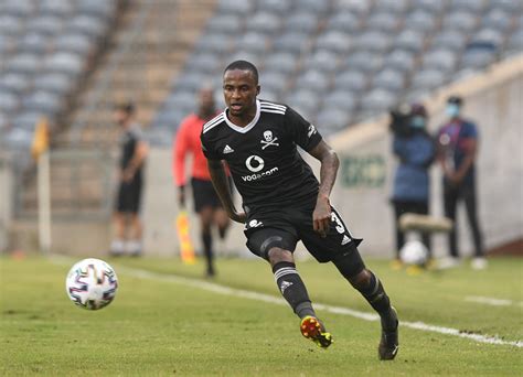 Fans Connect The Dots And Reveal Who Orlando Pirates Thembinkosi Lorch