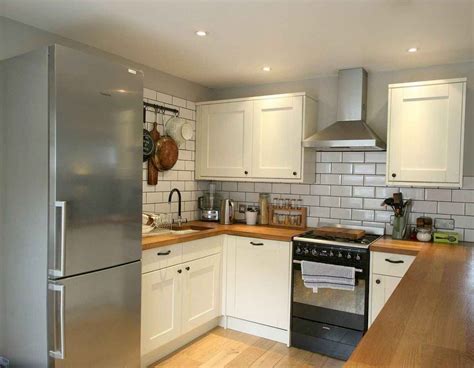 75 Small Apartment Kitchen Decorating Ideas