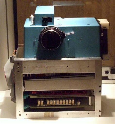 What does digital camera mean? Tech nostalgia: The top 10 innovations of the 1970s ...