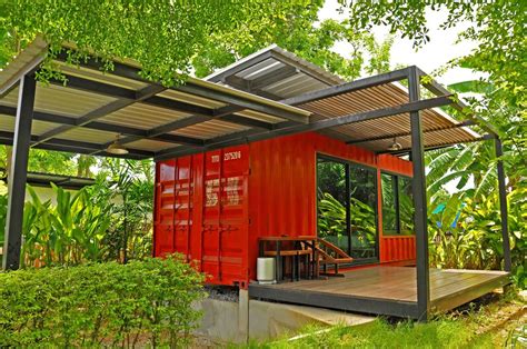 Stunning Shipping Container House Design Ideas