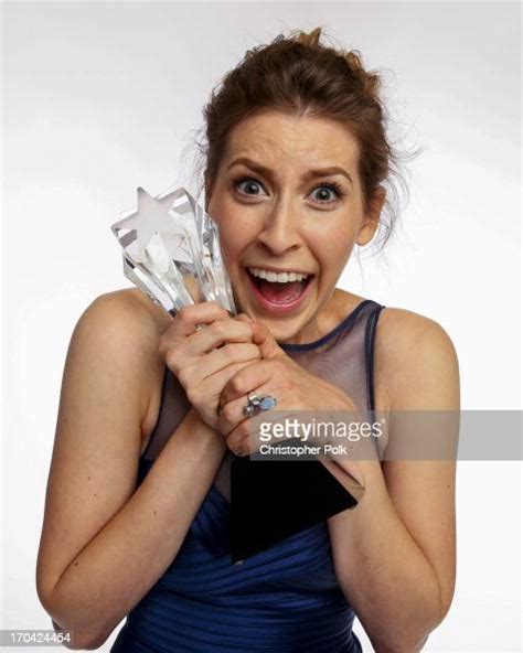 Actress Eden Sher Poses For A Portrait At The Broadcast Television