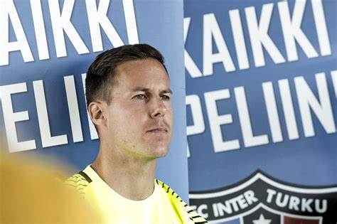 Henrik moisander (born 29 september 1985) is a finnish professional footballer who plays for inter turku. Henrik Moisander jatkaa Interin maalilla - FC Inter ...