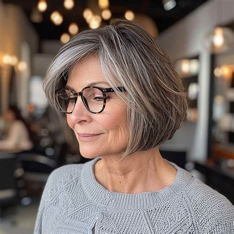 Top 48 Image Short Hair Over 50 With Glasses Vn