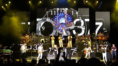 Earth Wind And Fire And Chicago Medley Part 2 Of 2 Youtube