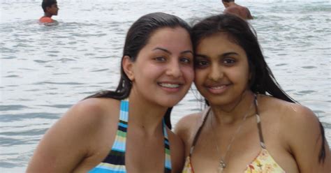 Indian Gf Indian Girls In Bikini At Goa Beach